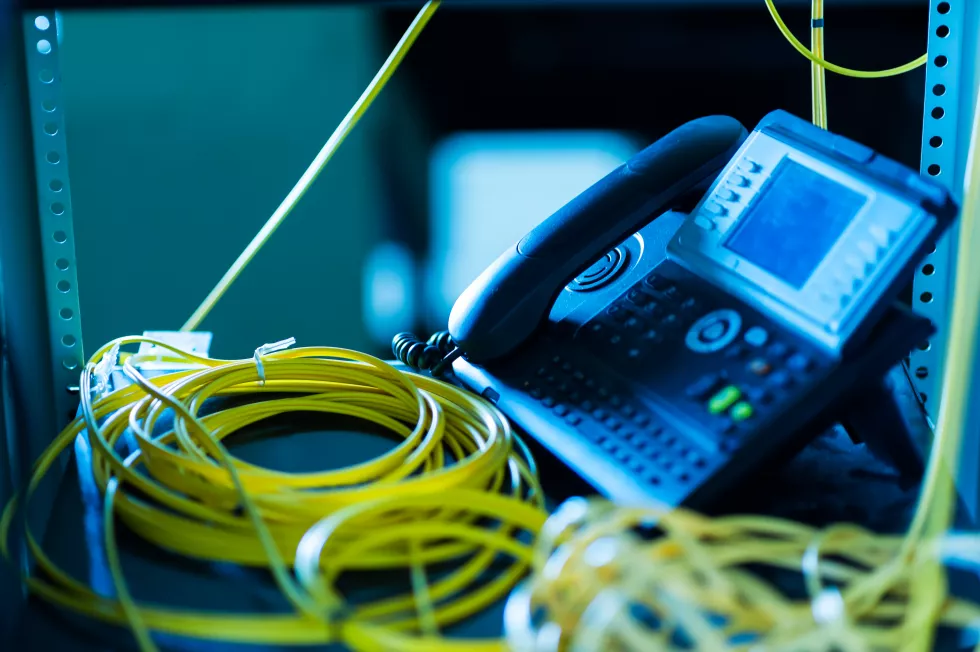 ip-phone-network-room