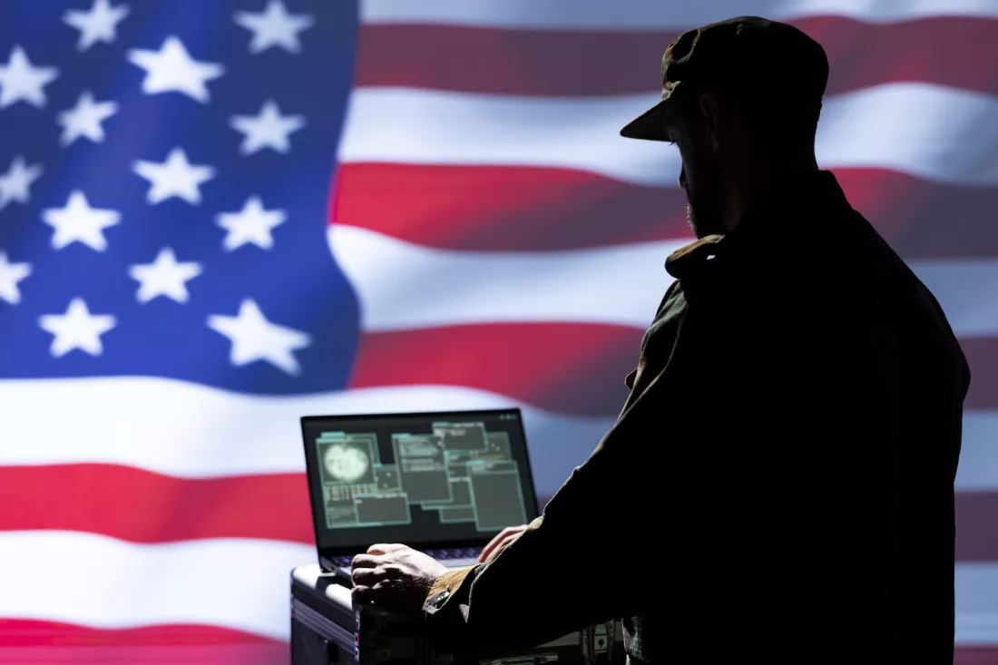 laptop-cia-command-center-used-by-counterterrorism-agents-surveillance